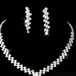 Niveah Necklace Set
