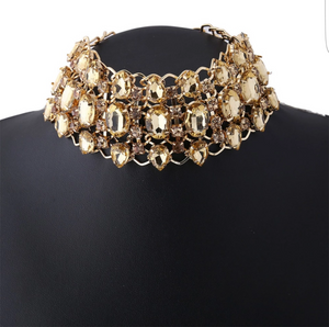 Lola Luxury Choker