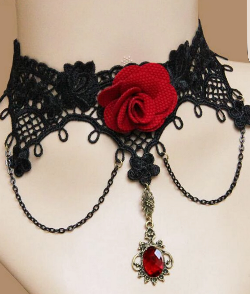 Fashion Statement Flower Choker