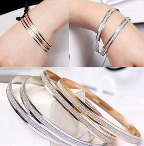 Dimia Hoop Bracelet