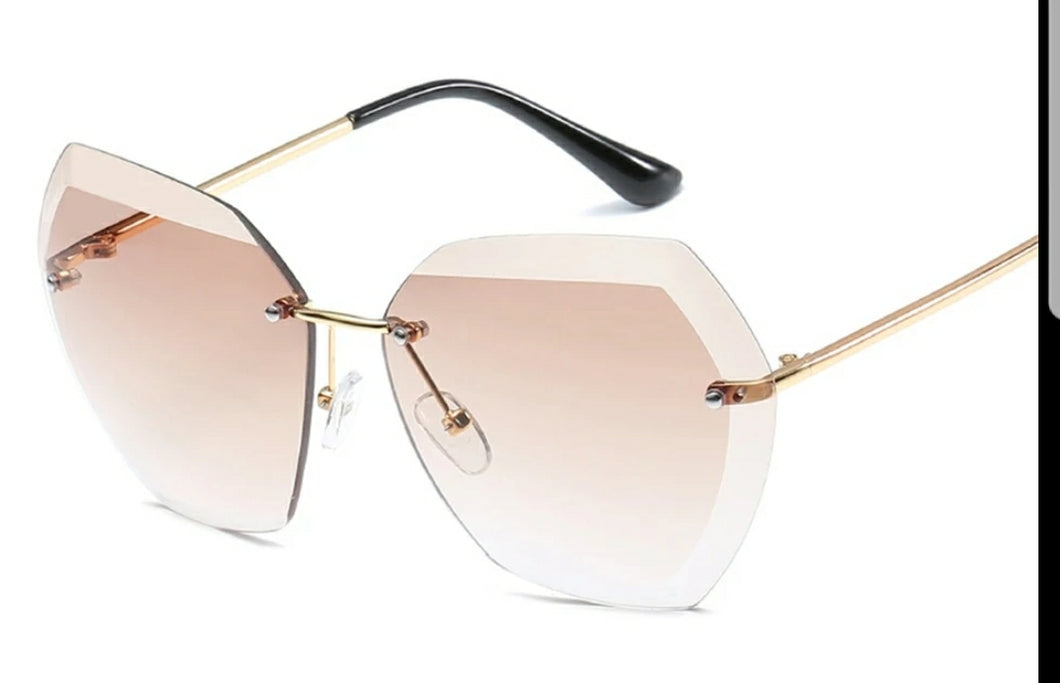 Chelia Luxury Rimless Sunglass