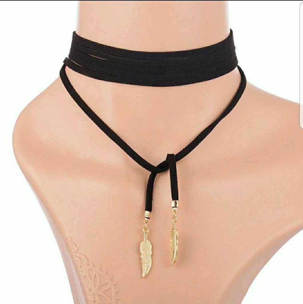 Femme Leaf Rope Chain